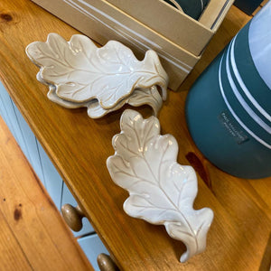 Ceramic Oak Leaf Spoon Rest