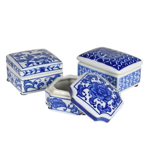 
            
                Load image into Gallery viewer, Set of 3 Leith Blue and White Trinket Boxes
            
        