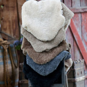 Short Wool Icelandic Curly Sheepskin Single Rug Ivory 17mm - 90cm