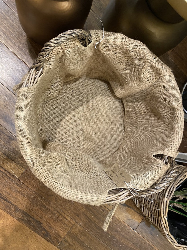Round Hessian Lined Log Basket
