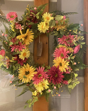 
            
                Load image into Gallery viewer, Sunshine Gerbera Wreath 60cm
            
        