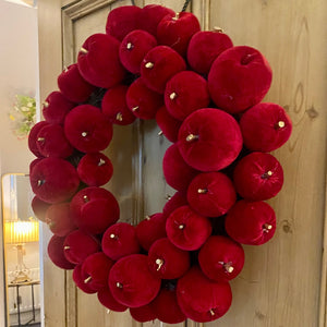 
            
                Load image into Gallery viewer, 56cm x 12 cm Red Velvet Apple Wreath
            
        